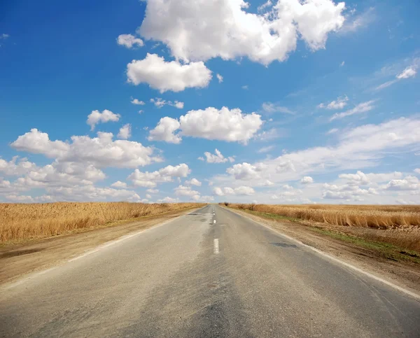 Road and sky. Background photo. — Stock Photo, Image