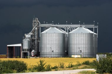 Grain silos clipart
