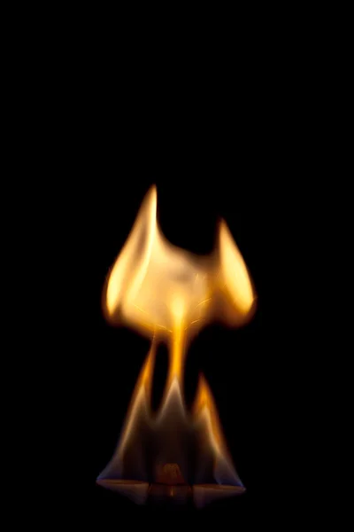 Красиві полум'я — стокове фото