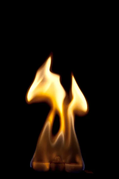 Красиві полум'я — стокове фото