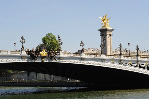 Pont Alexandre 3 - Париж — стоковое фото