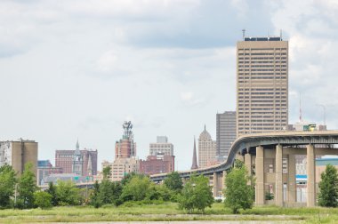 Buffalo Skyway clipart