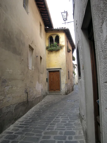 Barga - een kleine stad in Toscane — Stockfoto