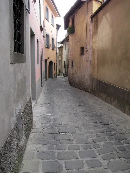 Barga - uma pequena cidade na Toscana — Fotografia de Stock
