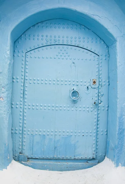 Fas çok eski ahşap kapı — Stok fotoğraf