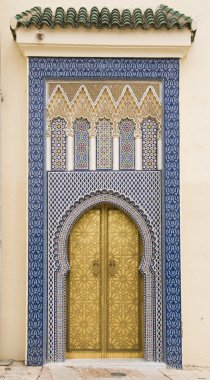 Fes, Kraliyet Sarayı'nın kapısını altın kapı