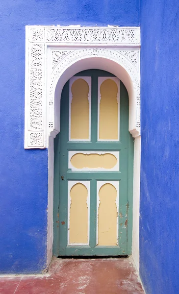 Sehr alte Holztür von Marokko — Stockfoto
