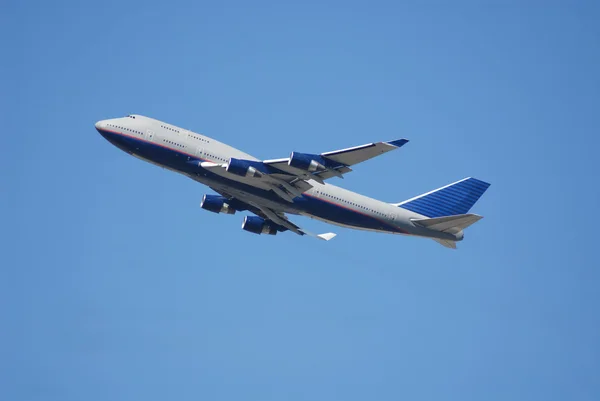 Jumbo jet — Stock Photo, Image