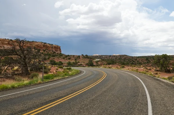 Curving road — Stock Photo, Image