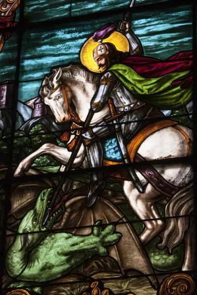 Glasmalerei mit Darstellung des Heiligen Georges — Stockfoto