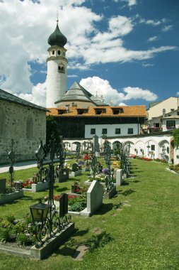 Church yard and cemetary clipart