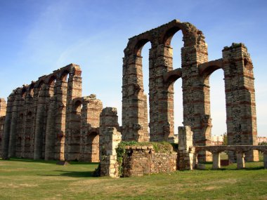 Aqueduct in Merida clipart