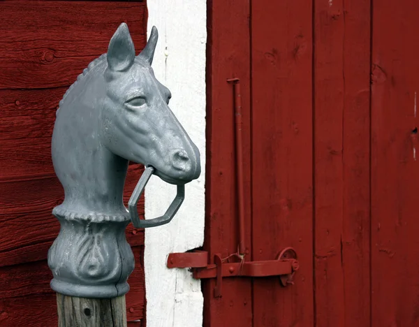 Häst huvudet hitching post — Stockfoto