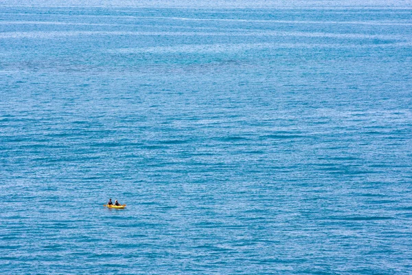 Ocean and Kayak — Stock Photo, Image