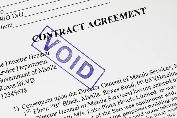 Ongeldig stempel op een contract overeenkomst. — Stockfoto