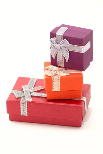 Geschenkboxen isoliert — Stockfoto