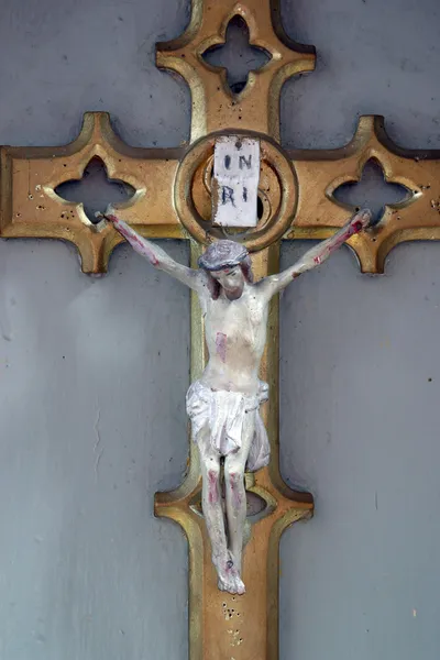 Jezus ukrzyżowany na krzyżu — Zdjęcie stockowe