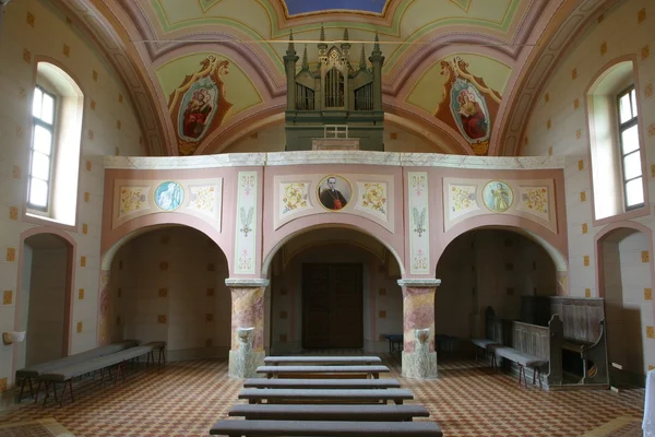 Chor in der alten Kirche — Stockfoto