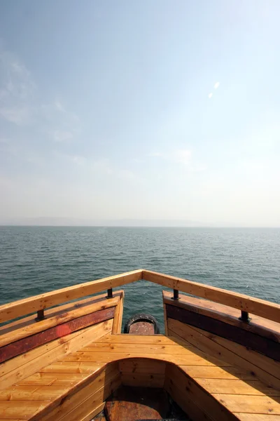 Βάρκα στην τη θάλασσα της Γαλιλαίας — Φωτογραφία Αρχείου