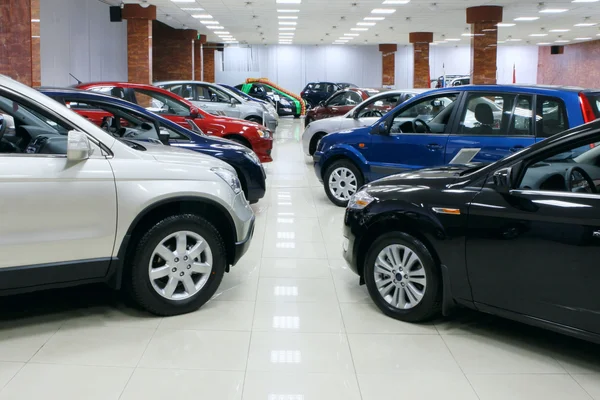Lote de carros para venda — Fotografia de Stock