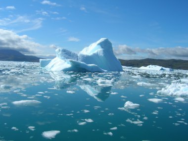Melting icebergs clipart