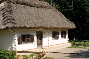 Ukraynalı eski ev