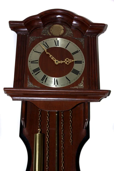 Relógio de madeira antigo — Fotografia de Stock