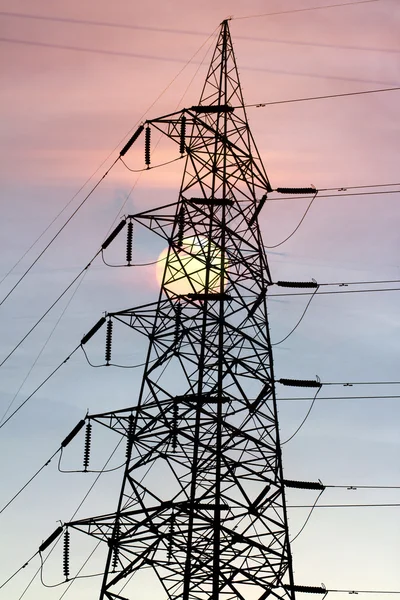 Башня высокой мощности — стоковое фото