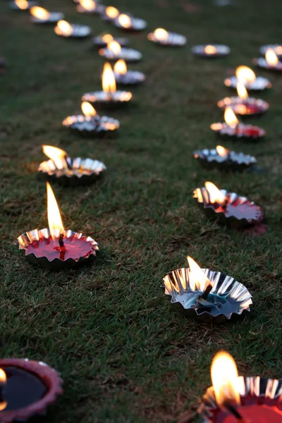 Diwali lampor gräsmatta — Stockfoto