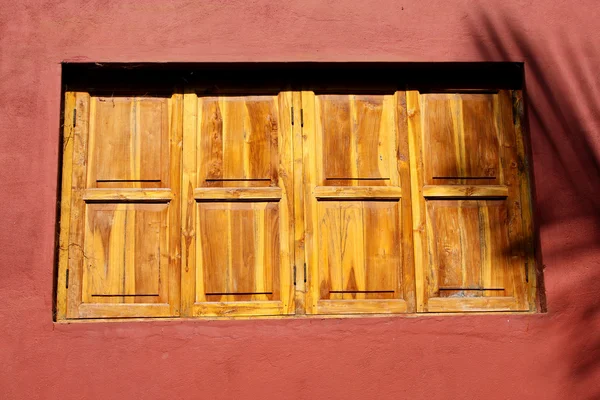 木制窗口 — 图库照片