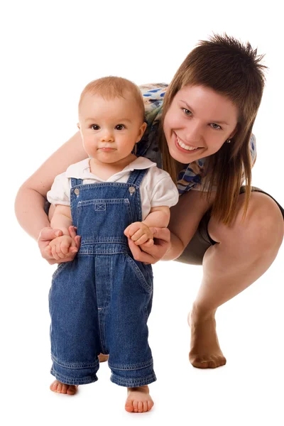 Litet barn i jeans med mamma — Stockfoto
