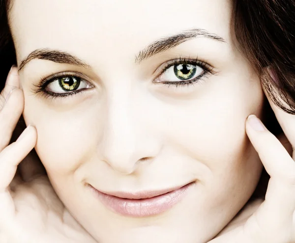 Kvinna med gröna ögon — Stockfoto