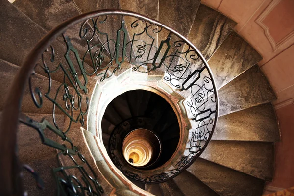 Escalier en spirale — Photo