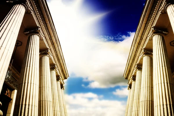 Pilastri greci — Foto Stock