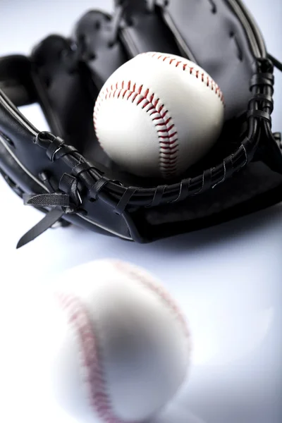 Baseball Glove with Ball — Stock Photo, Image