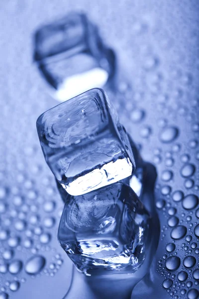 Cristales cubos de hielo — Foto de Stock