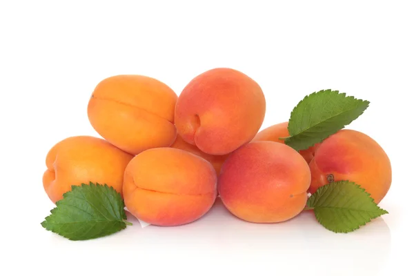 Frutas de damasco — Fotografia de Stock