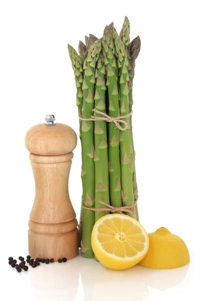 Szparagi, cytryny i pieprzu — Zdjęcie stockowe