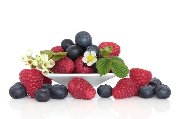 Чорниця і малини фруктів — стокове фото
