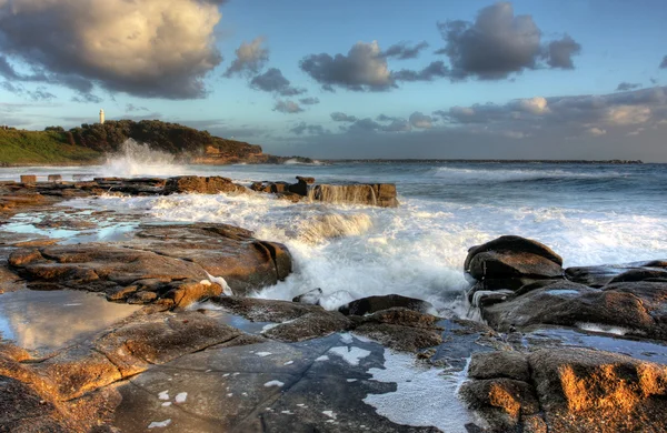Piscina di roccia oceano — Foto Stock