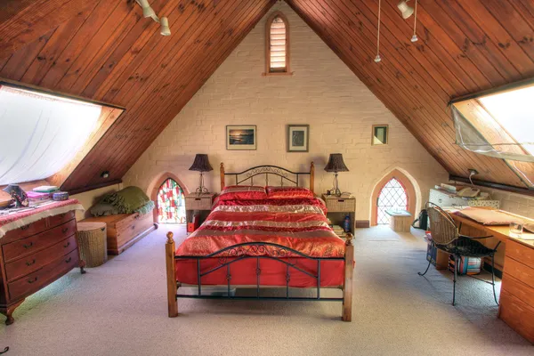 Elegante dormitorio king size — Foto de Stock
