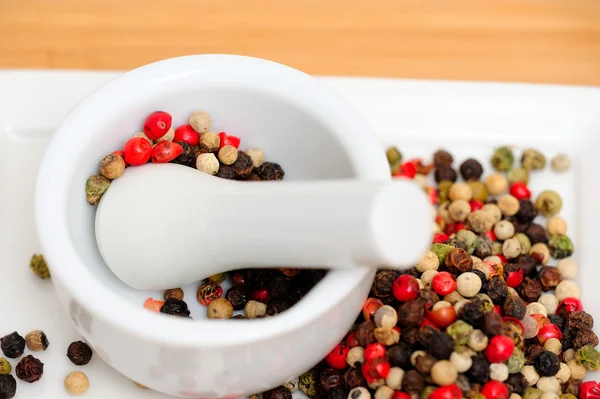 Red Green And Black Peppercorns — Stock Photo, Image