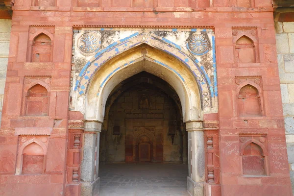 O túmulo de Isa Khan — Fotografia de Stock