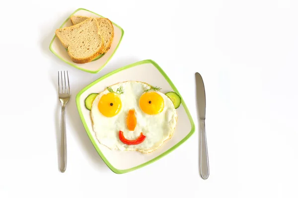 煎鸡蛋张快乐的脸 — 图库照片