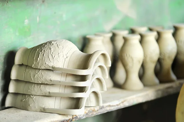 陶製の花瓶を乾燥 — ストック写真