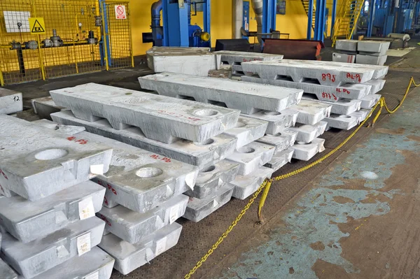 Ingot plumb aluminium — Stock Photo, Image