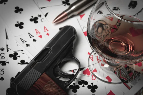 Gun cards cognac illustration — Stock Photo, Image