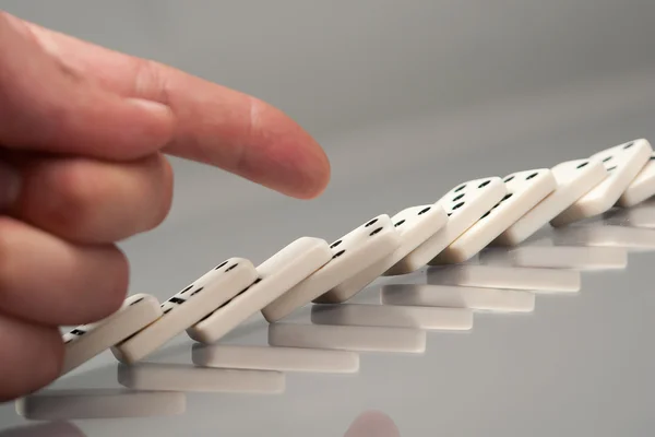 Mâna cu domino — Fotografie, imagine de stoc