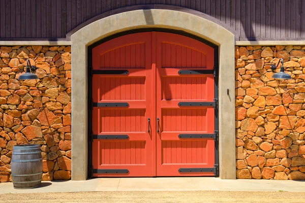Drzwi winnicy — Zdjęcie stockowe