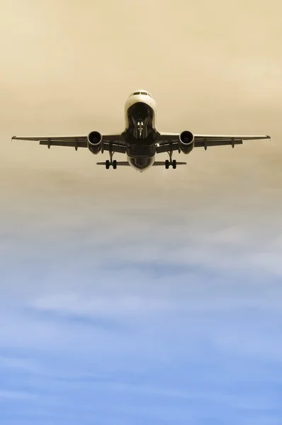 Landing approach — Stock Photo, Image